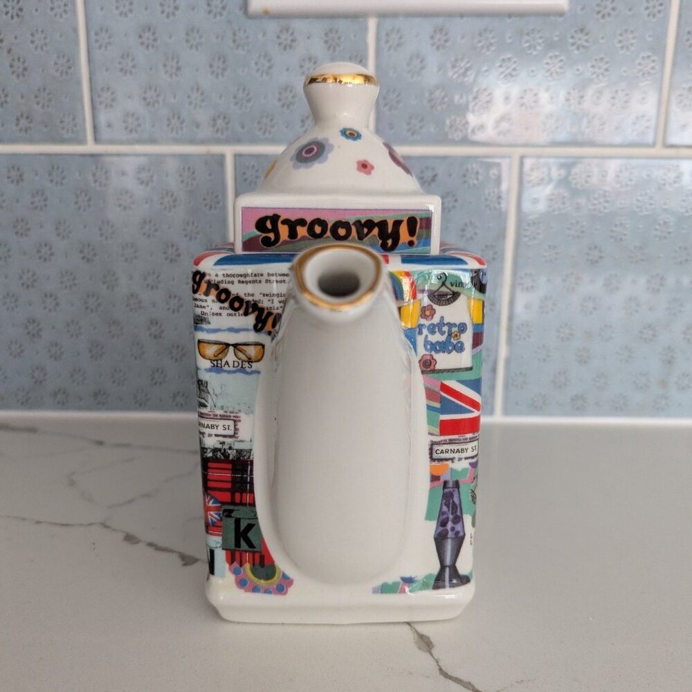 James Sadler British Teapot Famous Streets Carnaby Collectible - Picture 3 of 10
